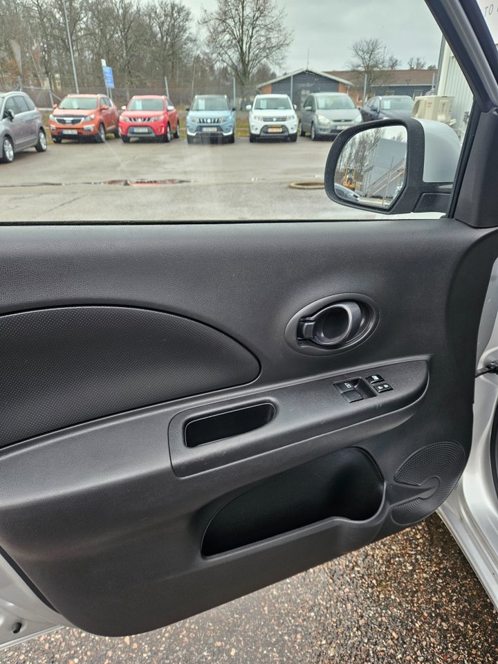 Nissan Micra 1.2 80 hk -OBS 2016, bild 4/14