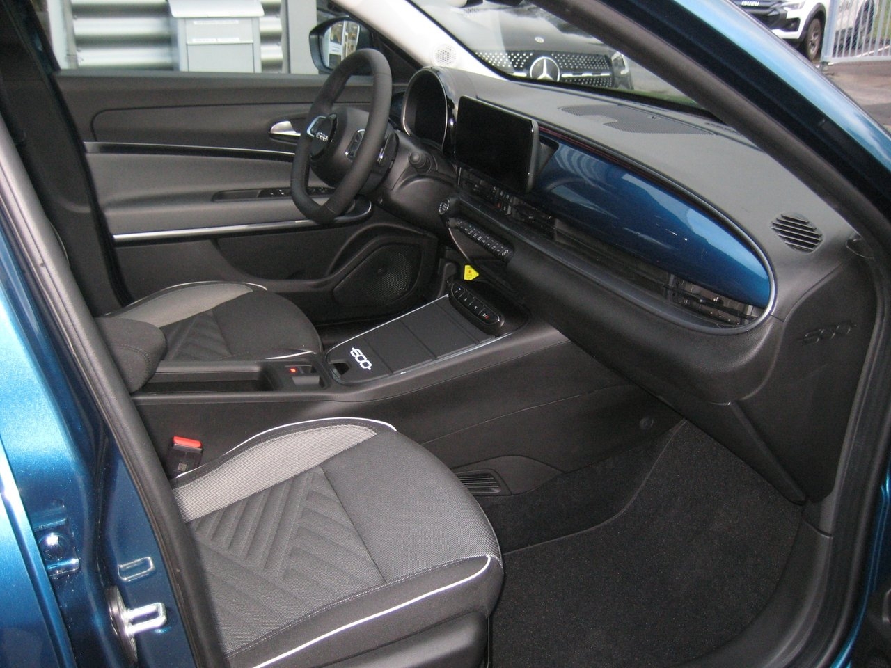 Fiat 600 Lounge/Icon Hybrid eDCT Euro 6 2025, kuva 7/10