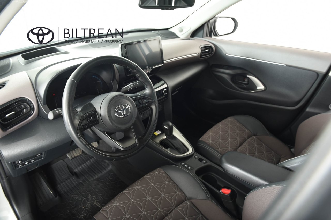 Toyota Yaris Cross 2024, bild 6/10