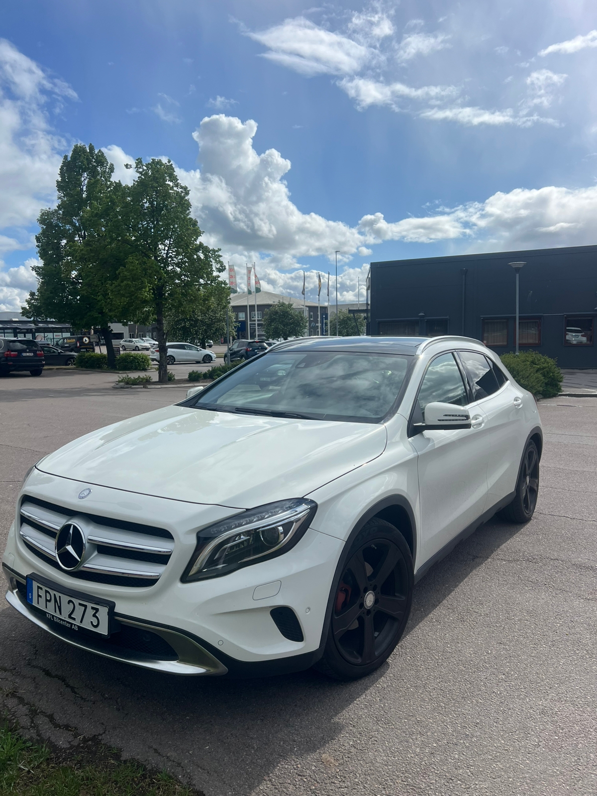 Mercedes-Benz GLA 200 CDI 4MATIC 7G-DCT 2015, bild 2/7