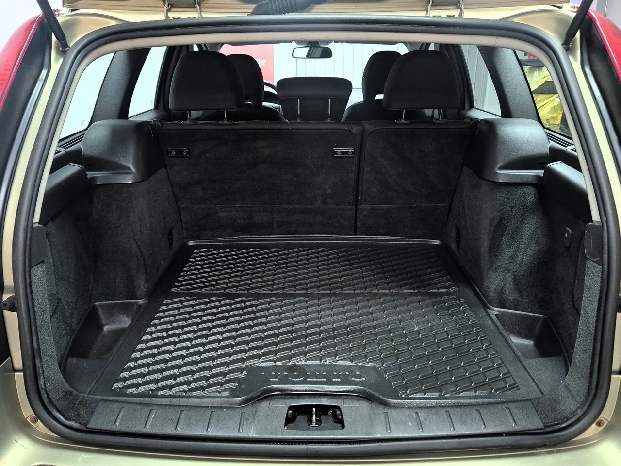 Volvo V50 2009, photo 7/21