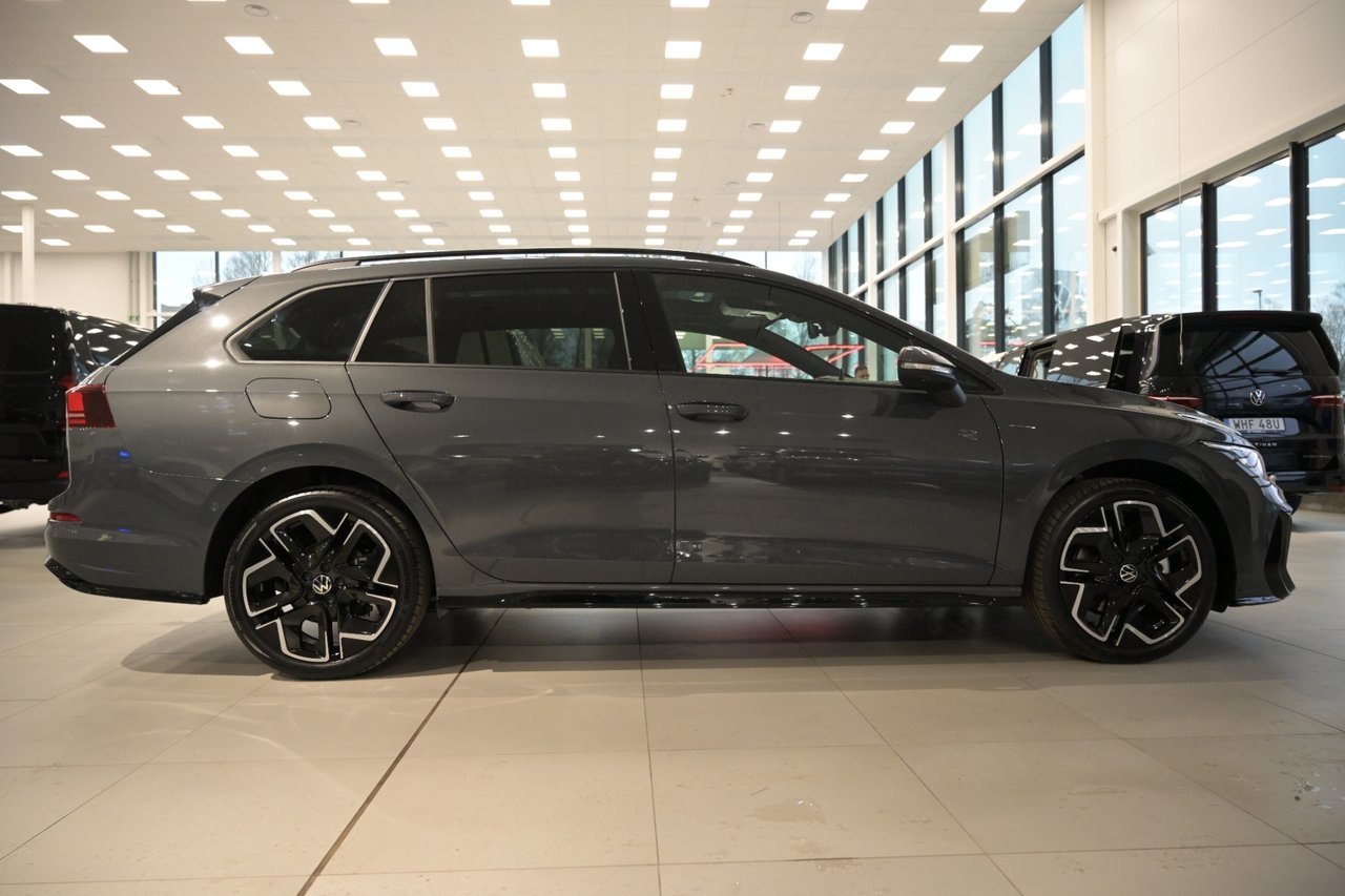 Volkswagen Golf 2026, bild 6/10