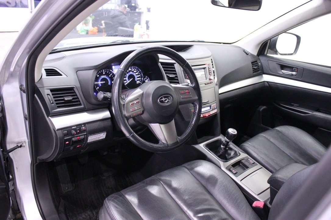 Subaru Outback 2012, bild 5/10