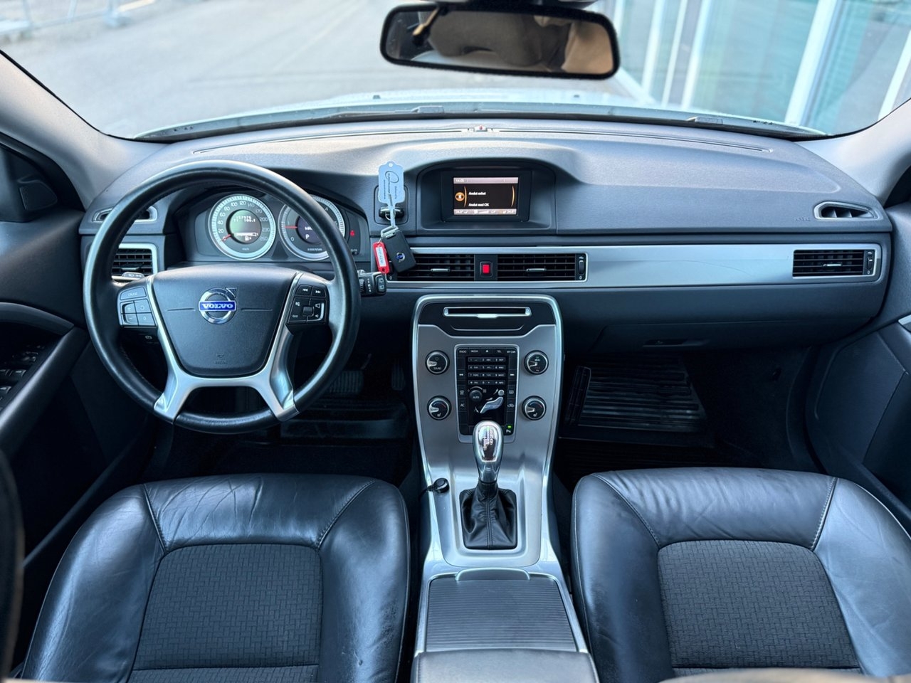 Volvo V70 2013, bild 3/27