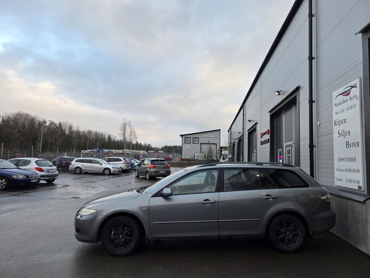 Mazda 6 Wagon 2.0 MZR Touring 2004, bild 2/10