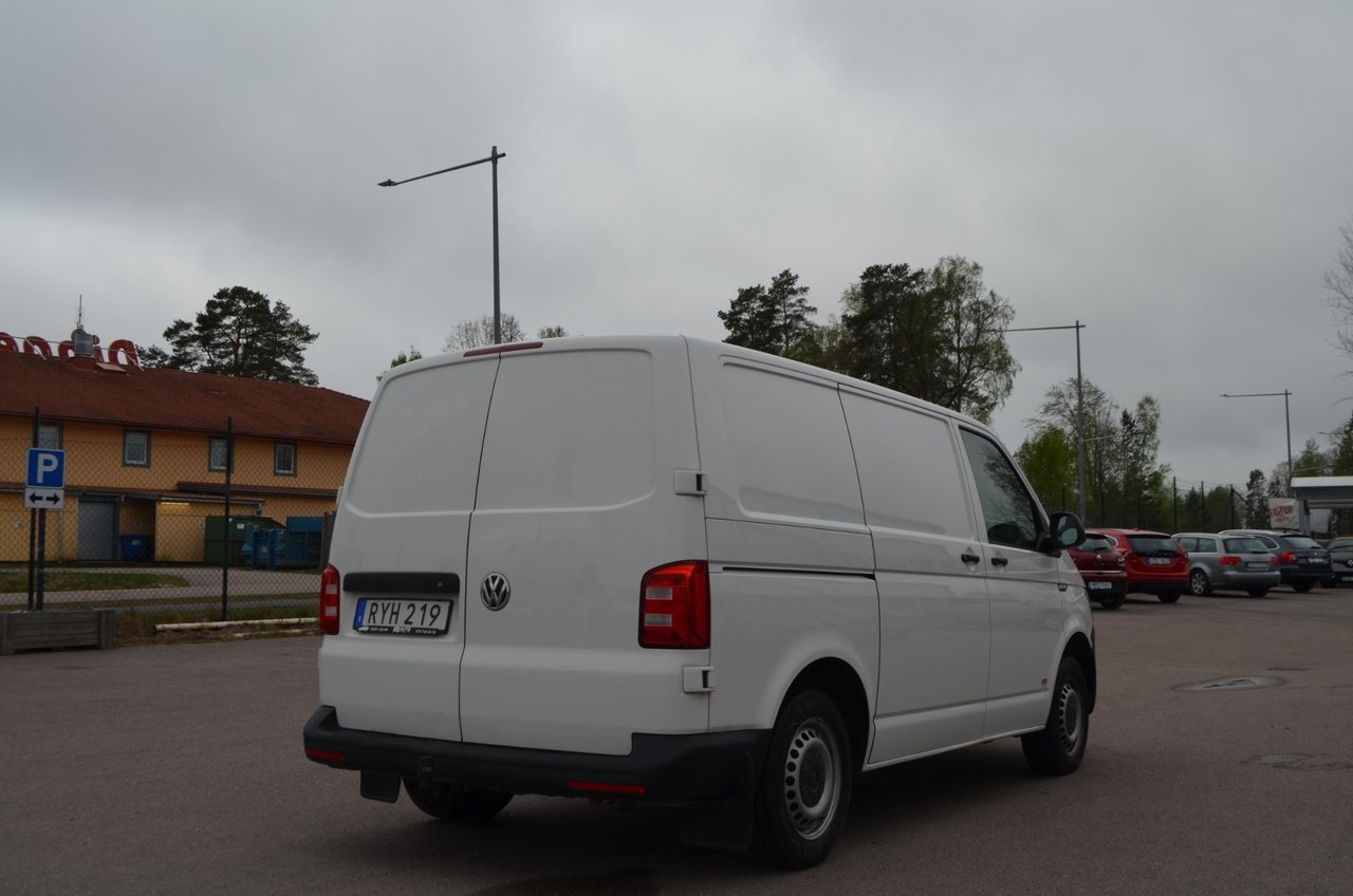 Volkswagen Transporter 2017, bild 7/16