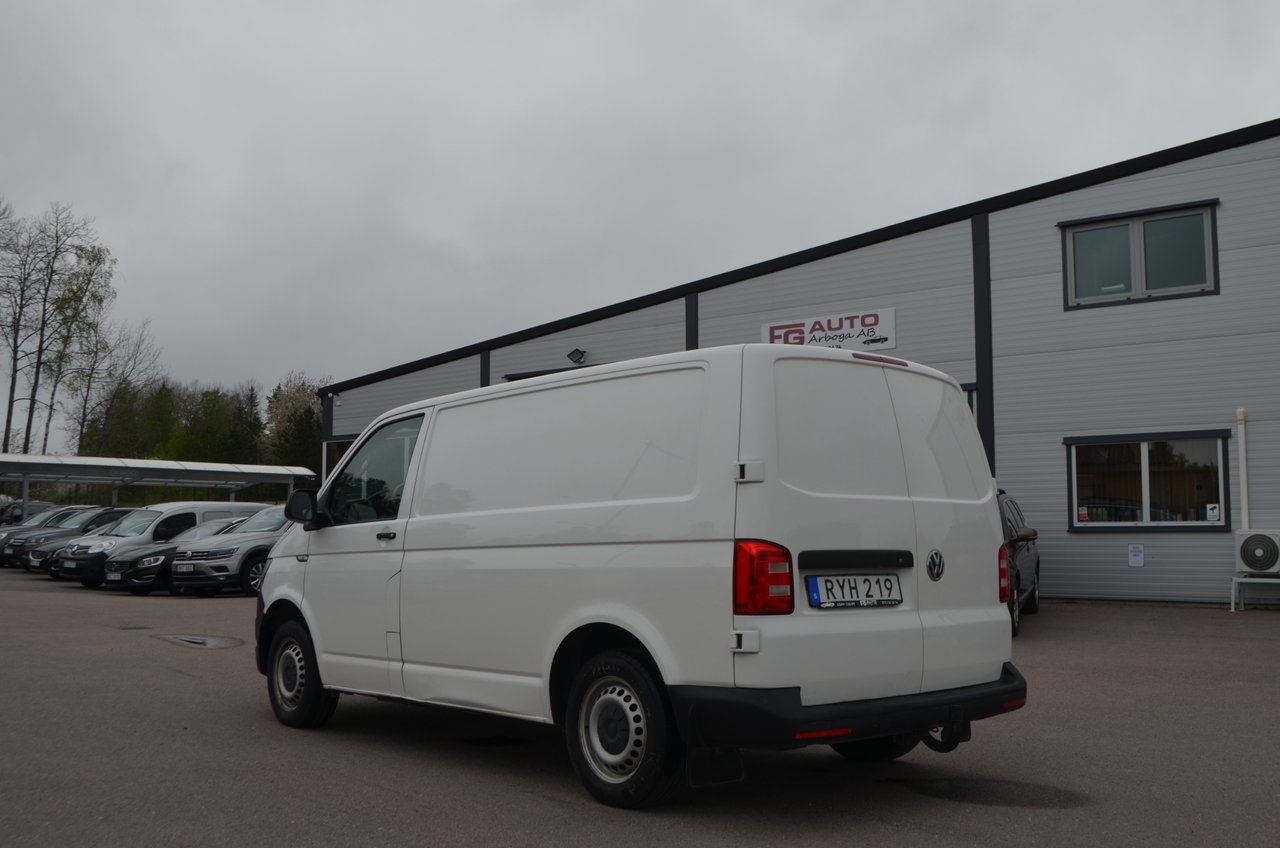 Volkswagen Transporter 2017, bild 5/16