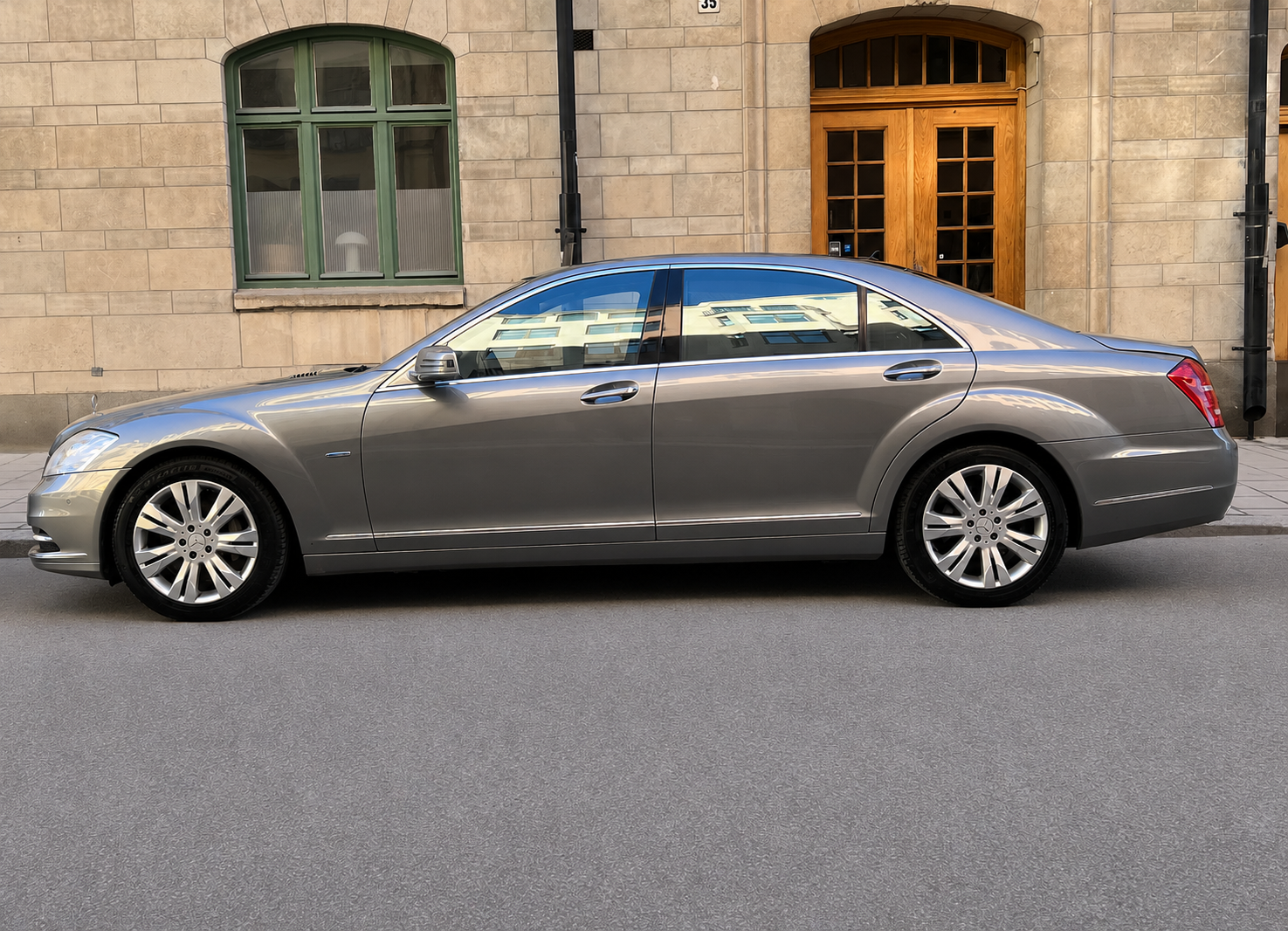 Mercedes-Benz S