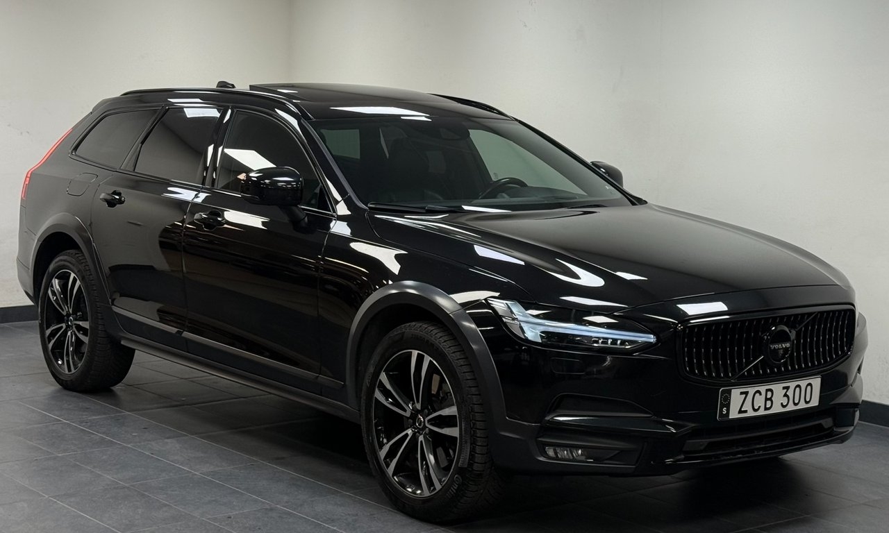 Volvo V90 Cross Country
