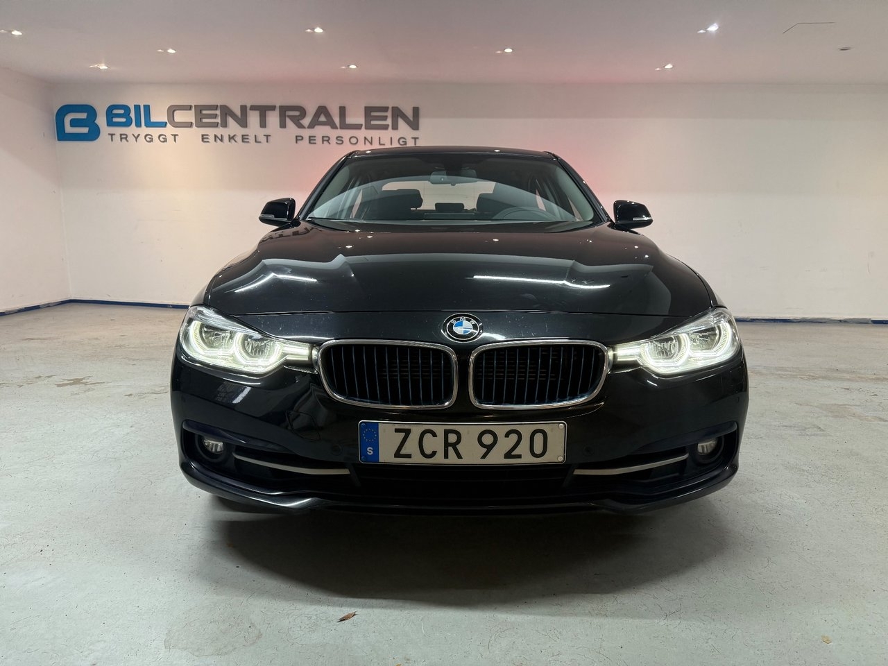 BMW 330 2018, bild 3/10