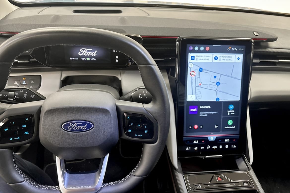 Ford Explorer 2024, photo 4/9