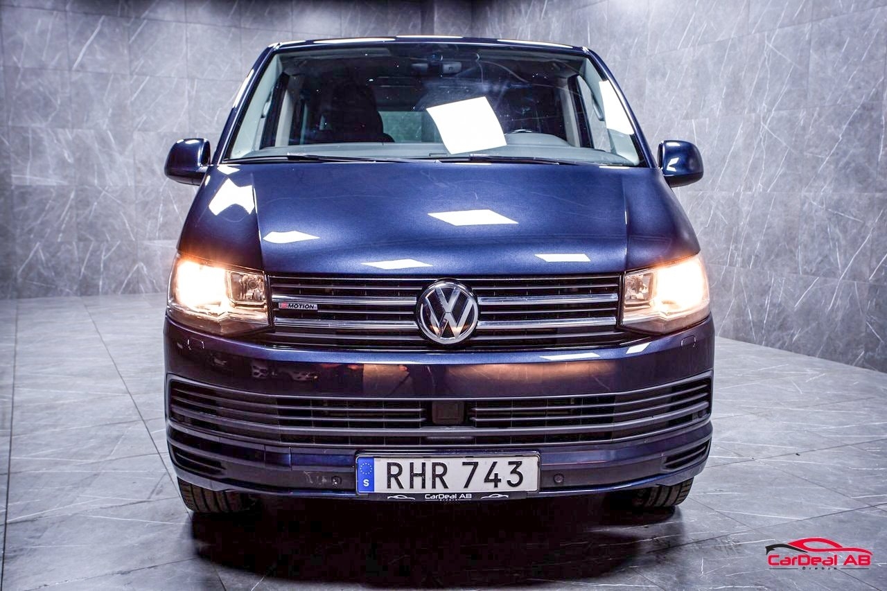 Volkswagen Multivan 2017, bild 2/10