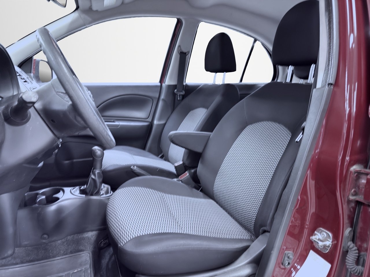 Nissan Micra 1.2 Nybesiktad 2016, bild 6/10