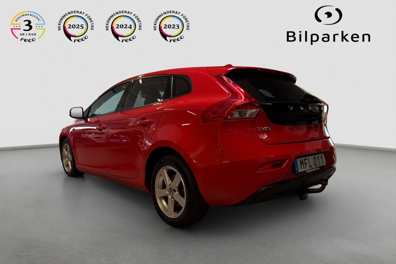 Volvo V40 D2 2016, photo 3/10