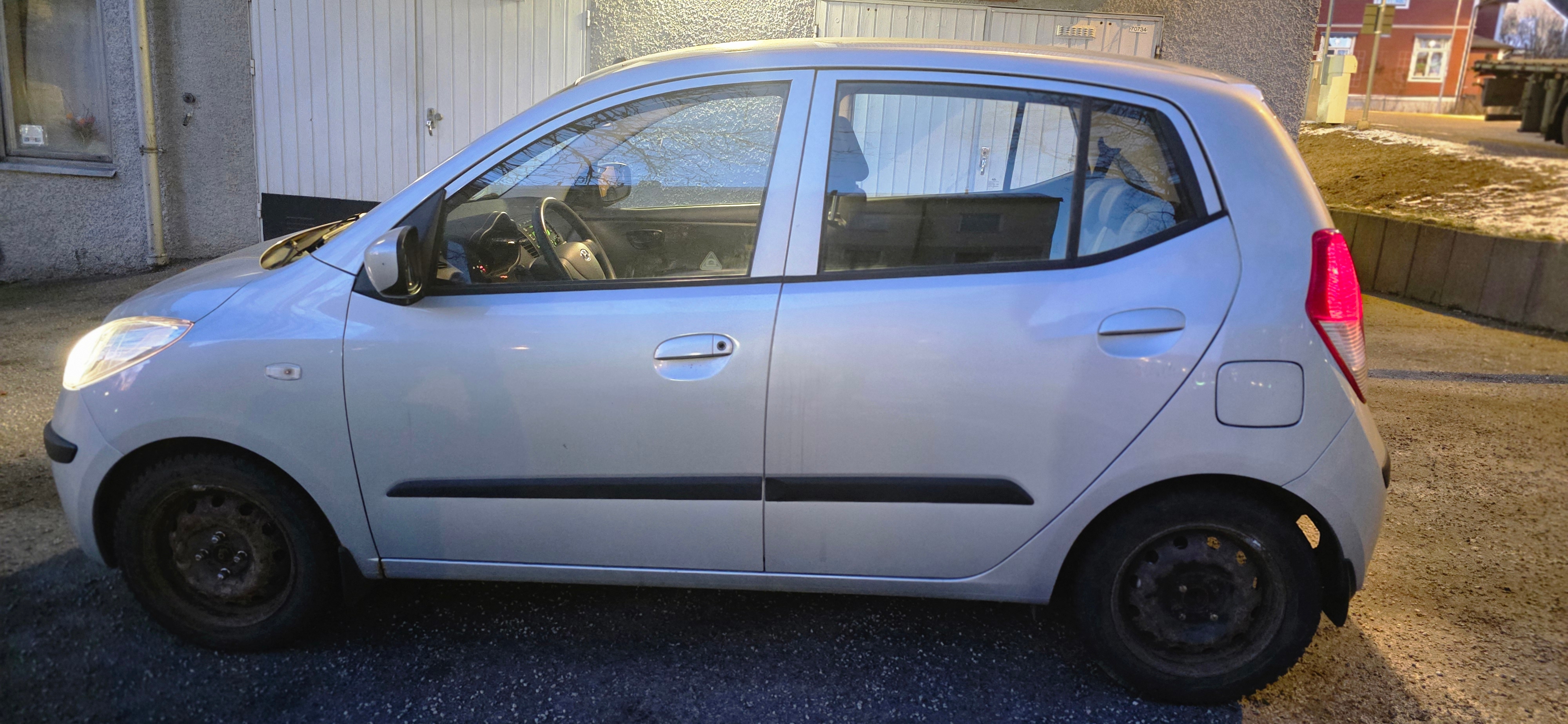 Hyundai i10 1.1 iRDE Manuell 2008, bild 7/8