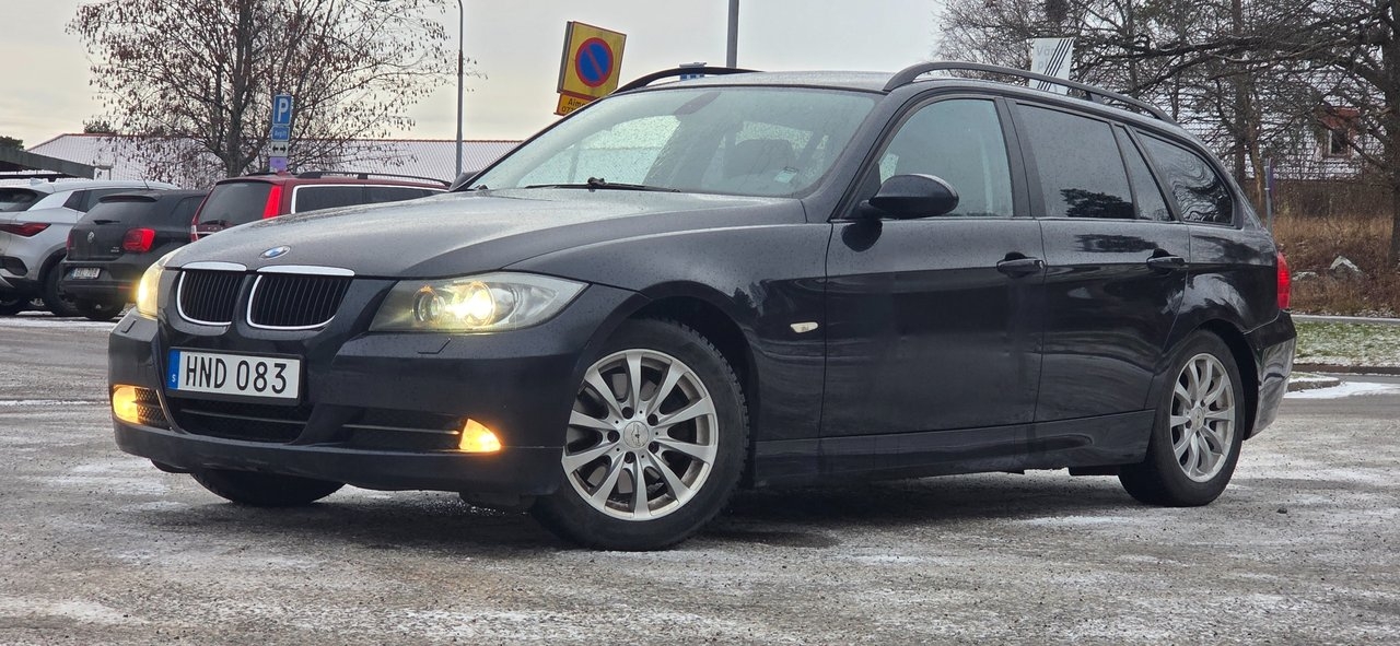 BMW 320