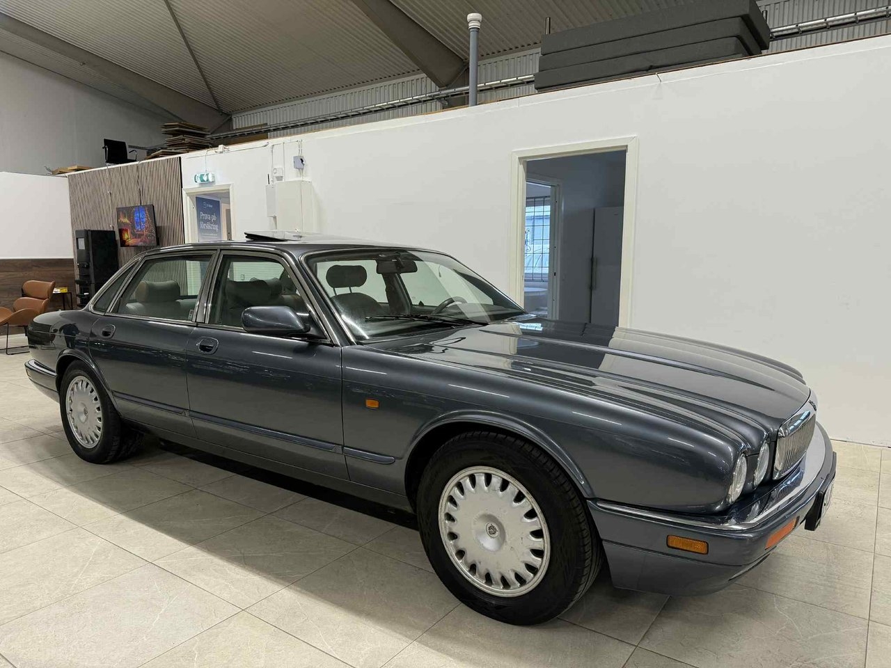 Jaguar XJ 4.0 1995, bild 2/10