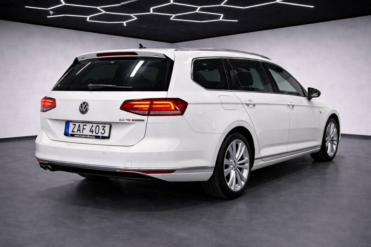Volkswagen Passat 2018, bild 2/19
