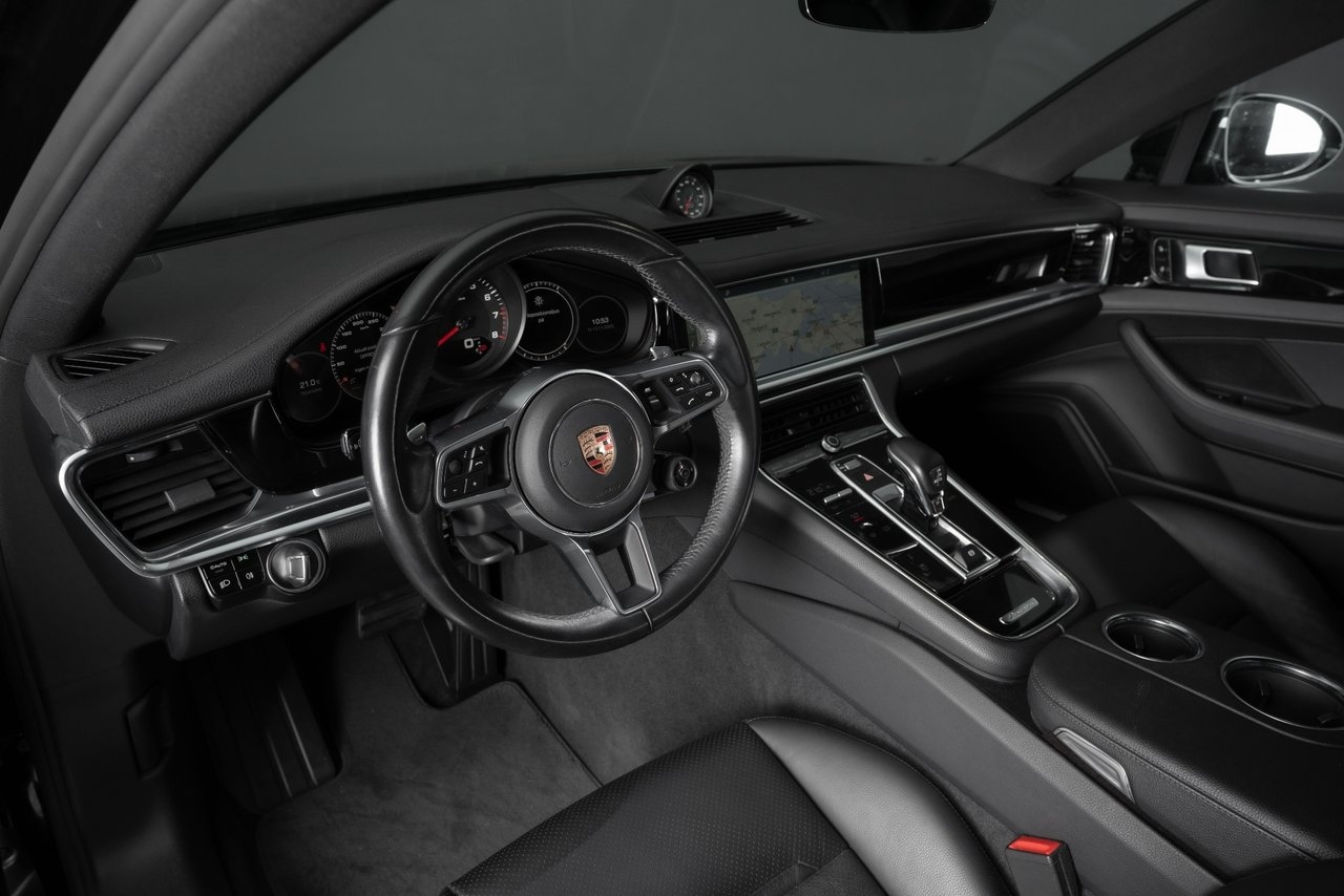 Porsche Panamera 4 2017, bild 6/10