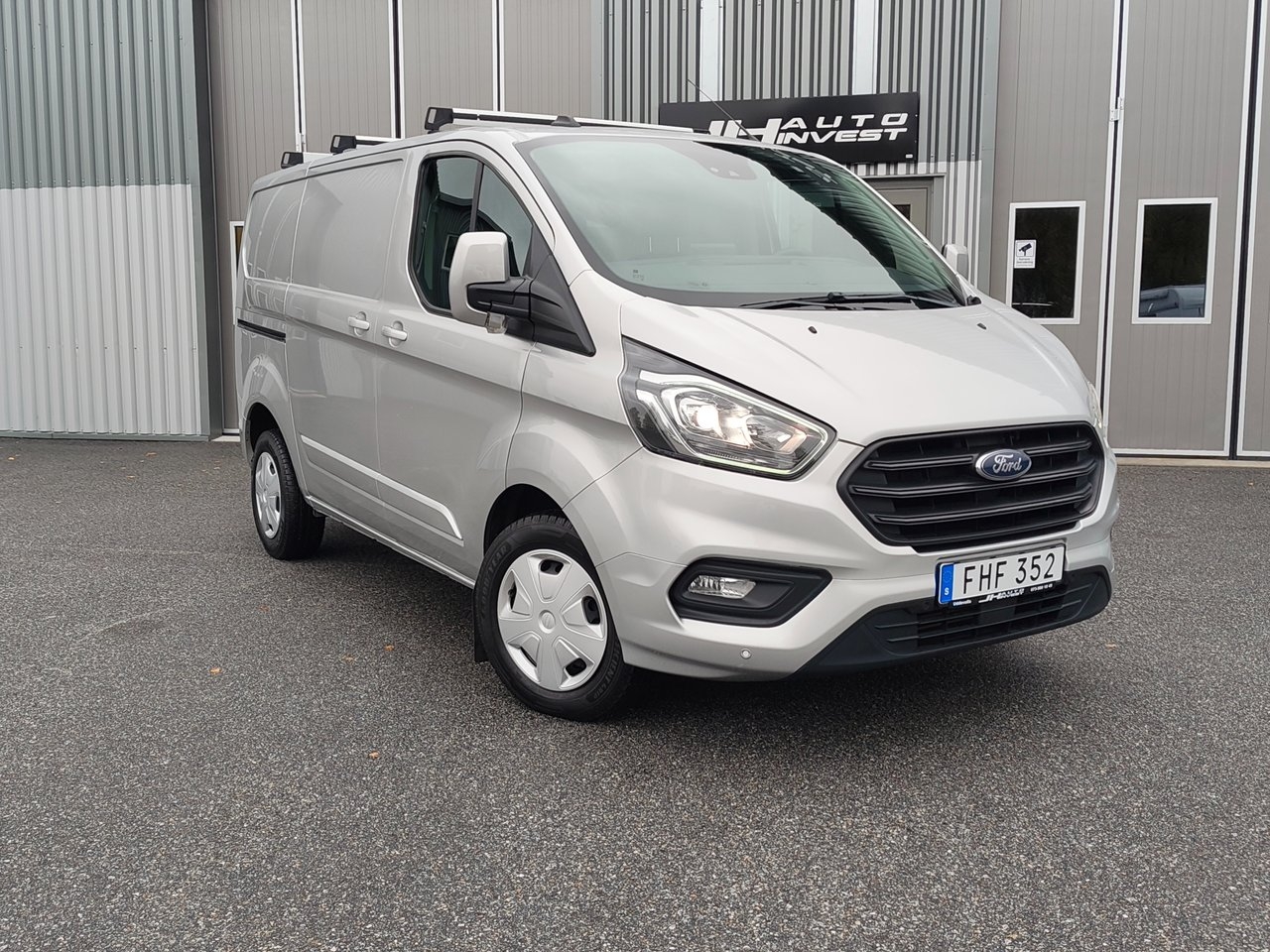 Ford Transit Custom 2024, photo 2/10