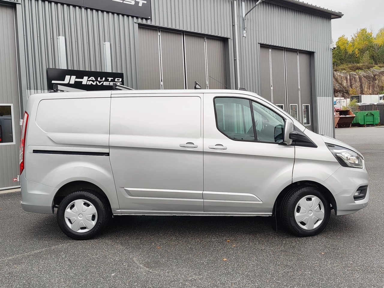 Ford Transit Custom 2024, photo 4/10