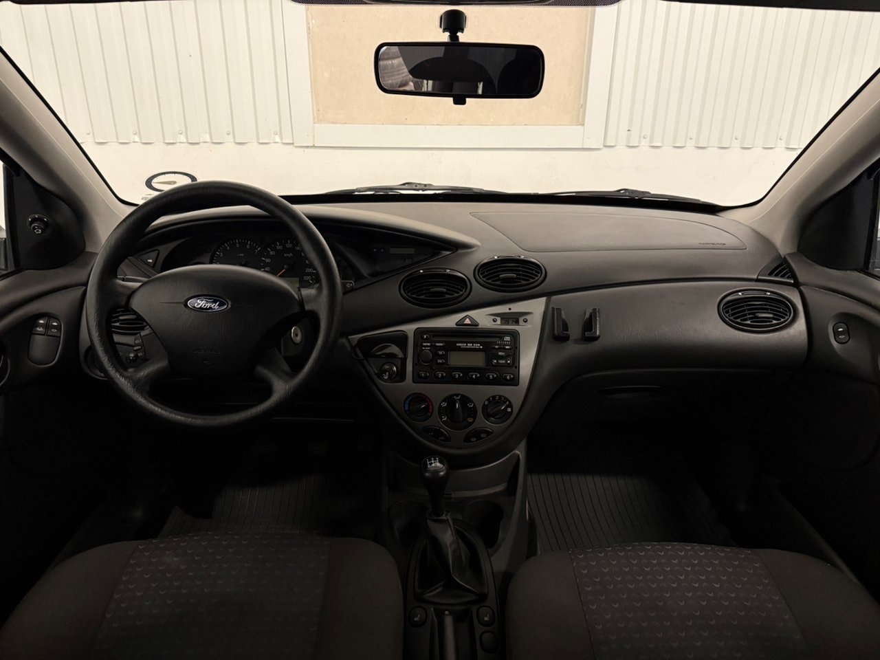 Ford Focus Kombi 1.6 Flexifuel 2004, bild 7/10