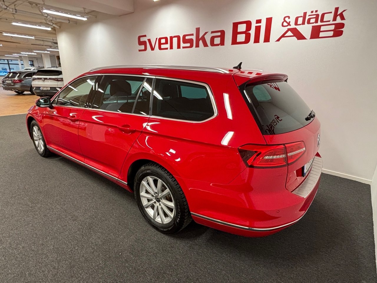 Volkswagen Passat 2019, bild 3/10