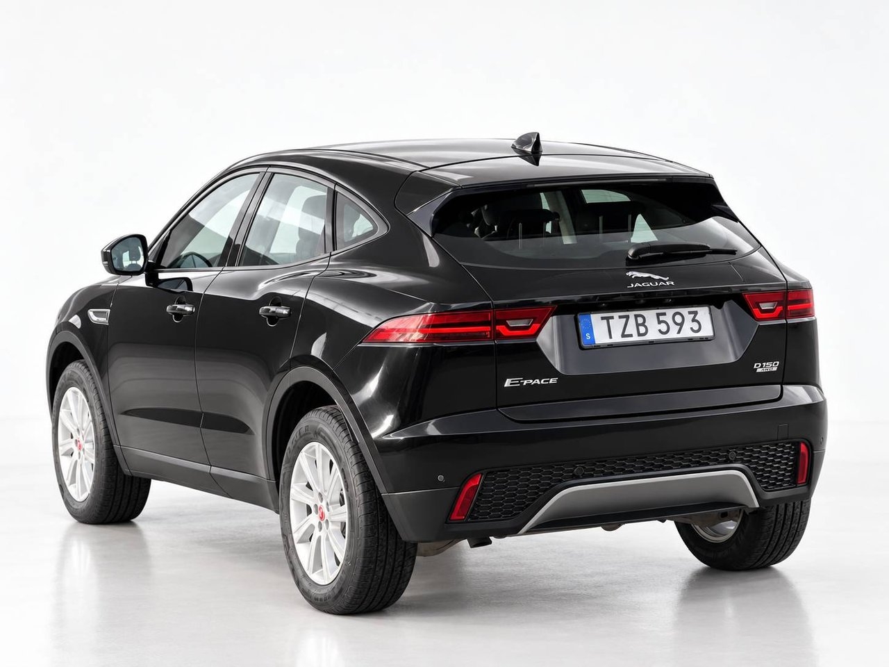 Jaguar E-Pace D150 AWD 2019, kuva 7/17