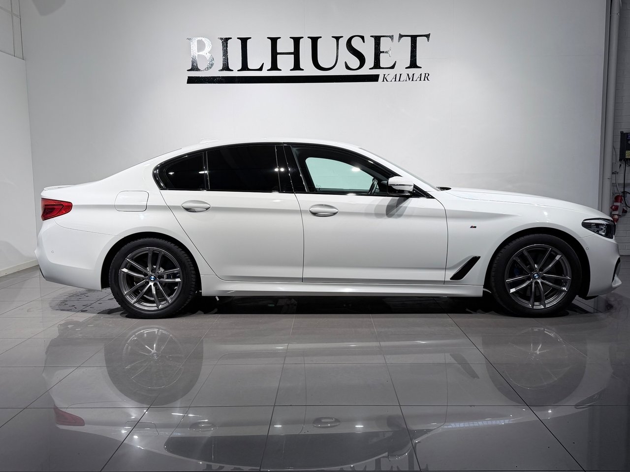 BMW 530 2019, bild 3/10