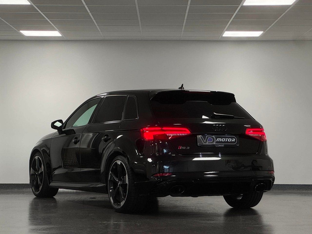 Audi RS3 2020, bild 2/23
