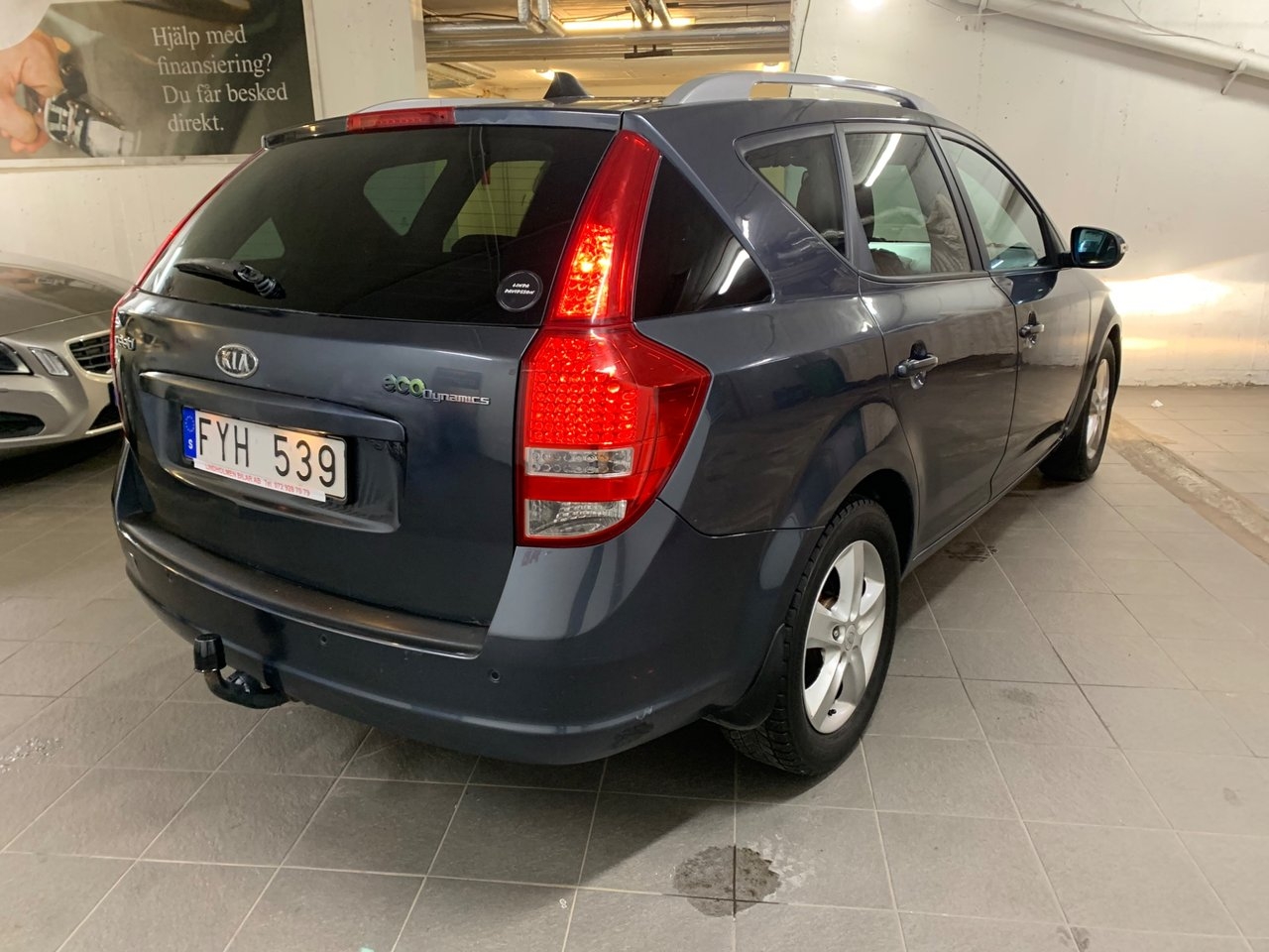 Kia Ceed cee'd_sw 1.6 CRDi ECO Euro 4 2010, bild 4/19