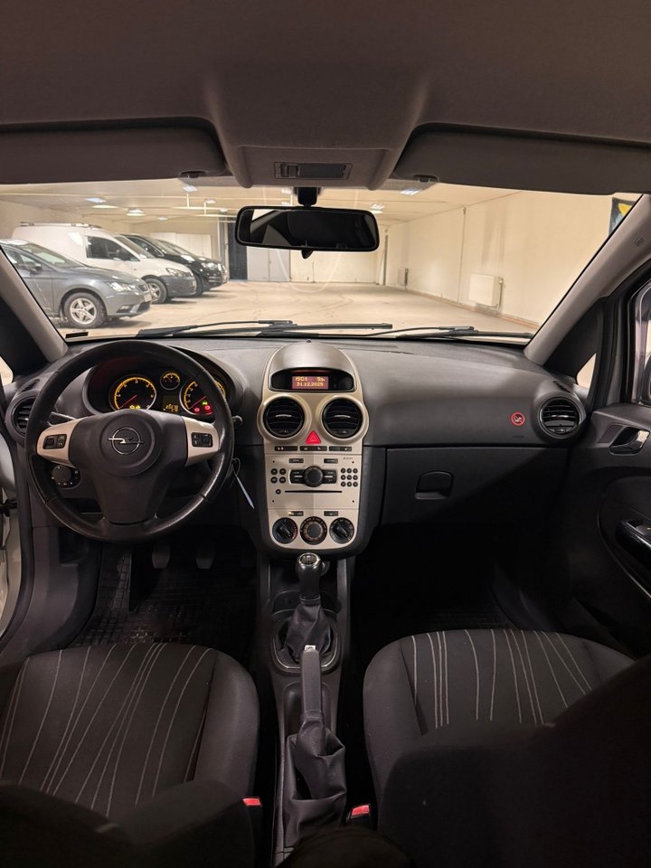 Opel Corsa 2008, bild 5/7