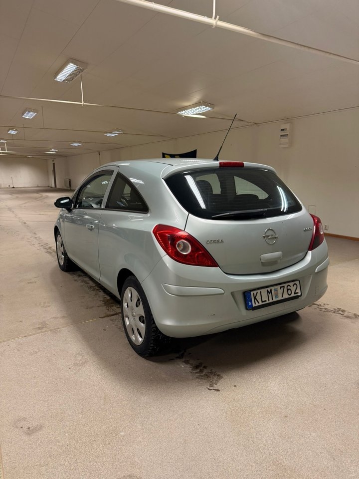 Opel Corsa 2008, bild 4/7