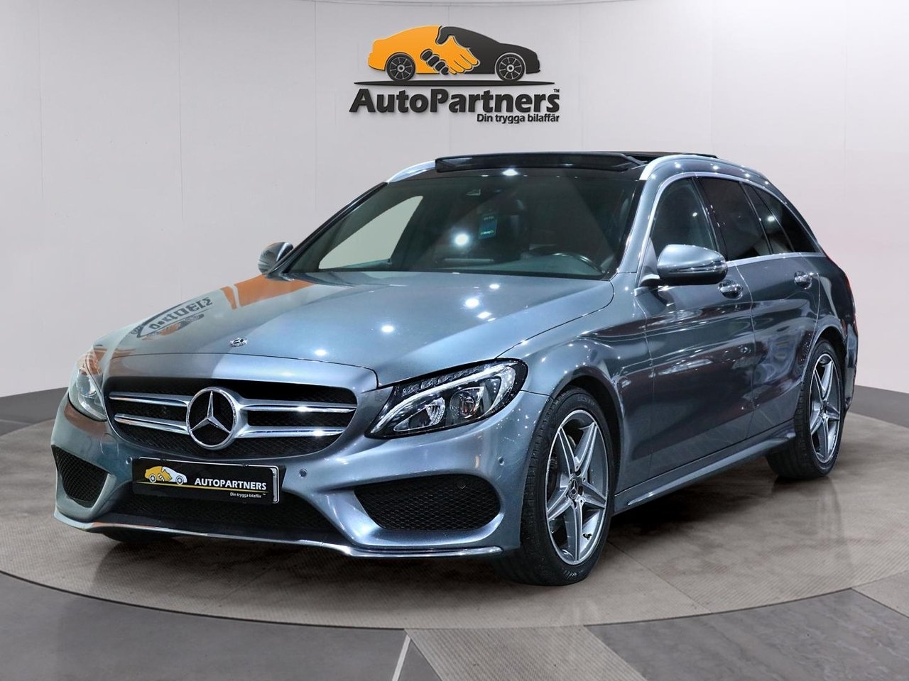 Mercedes-Benz C 2018, bild 2/10