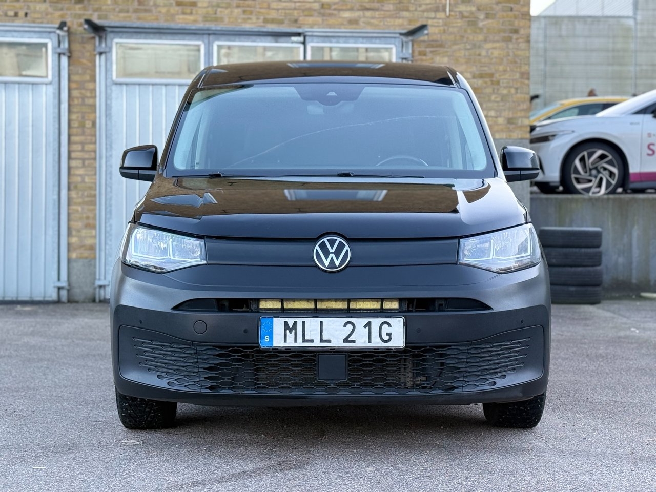 Volkswagen Caddy Maxi 2021, bild 2/10