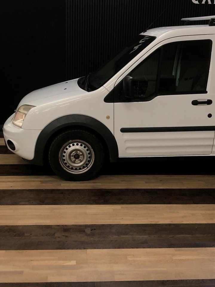 Ford Transit Connect 2011, bild 7/24