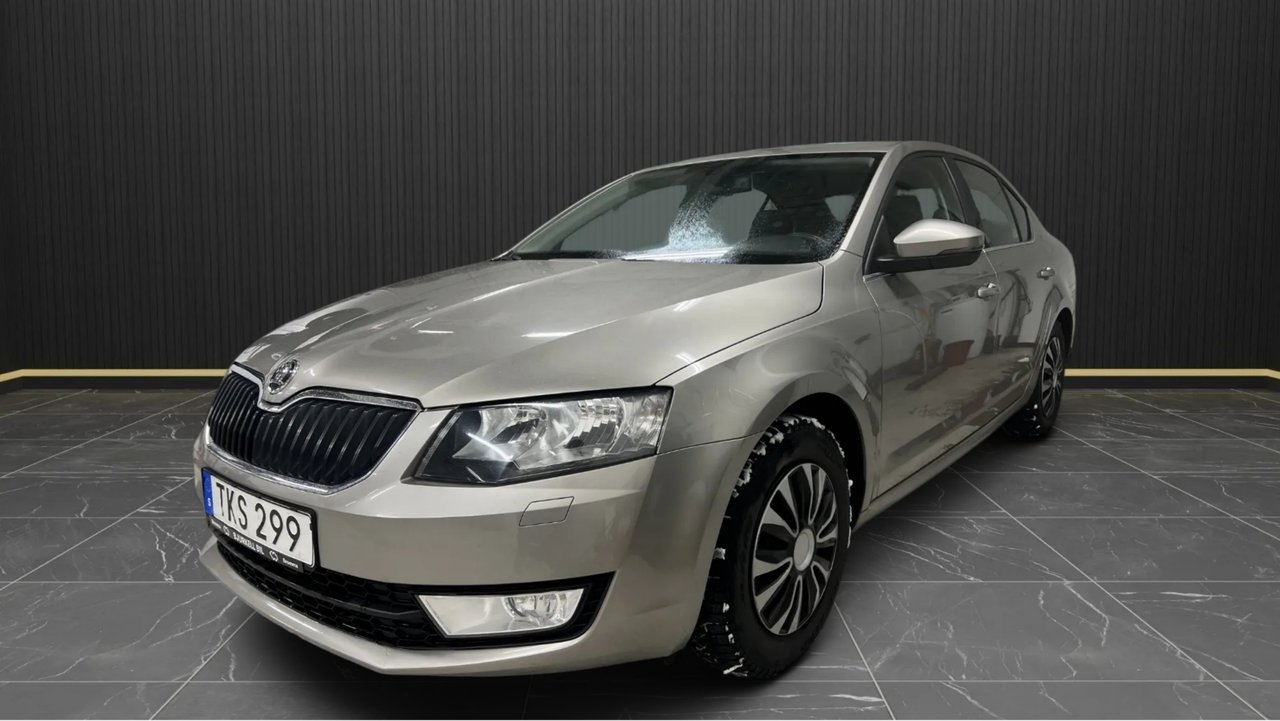 Skoda Octavia 2015, bild 2/8