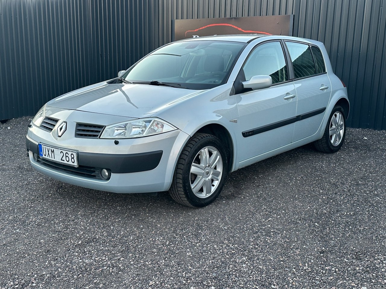 Renault Megane 5-dörrar 2004, bild 3/9
