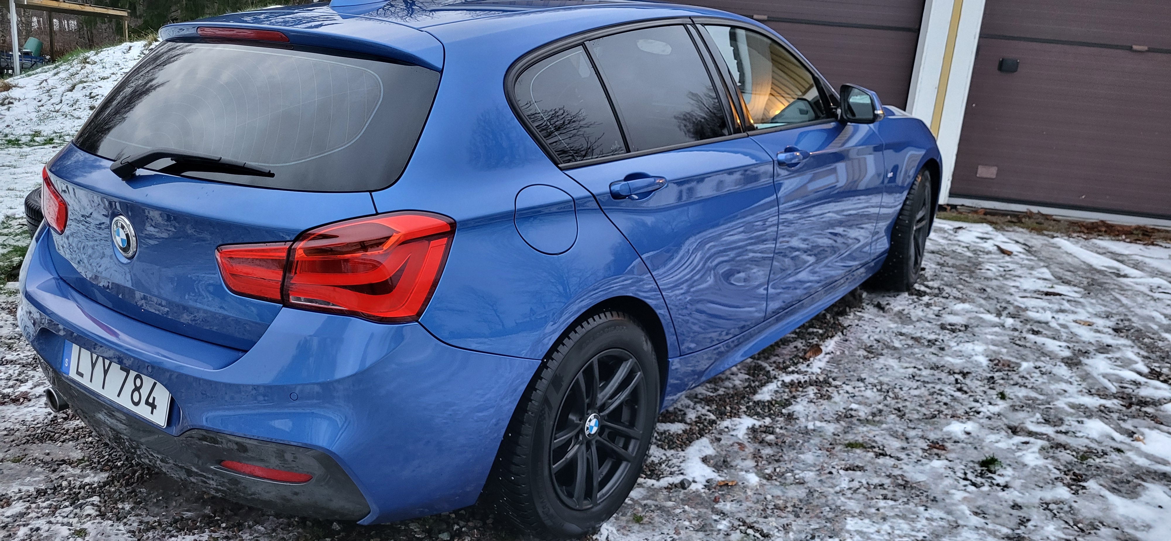 BMW 116d 2016, bild 2/9