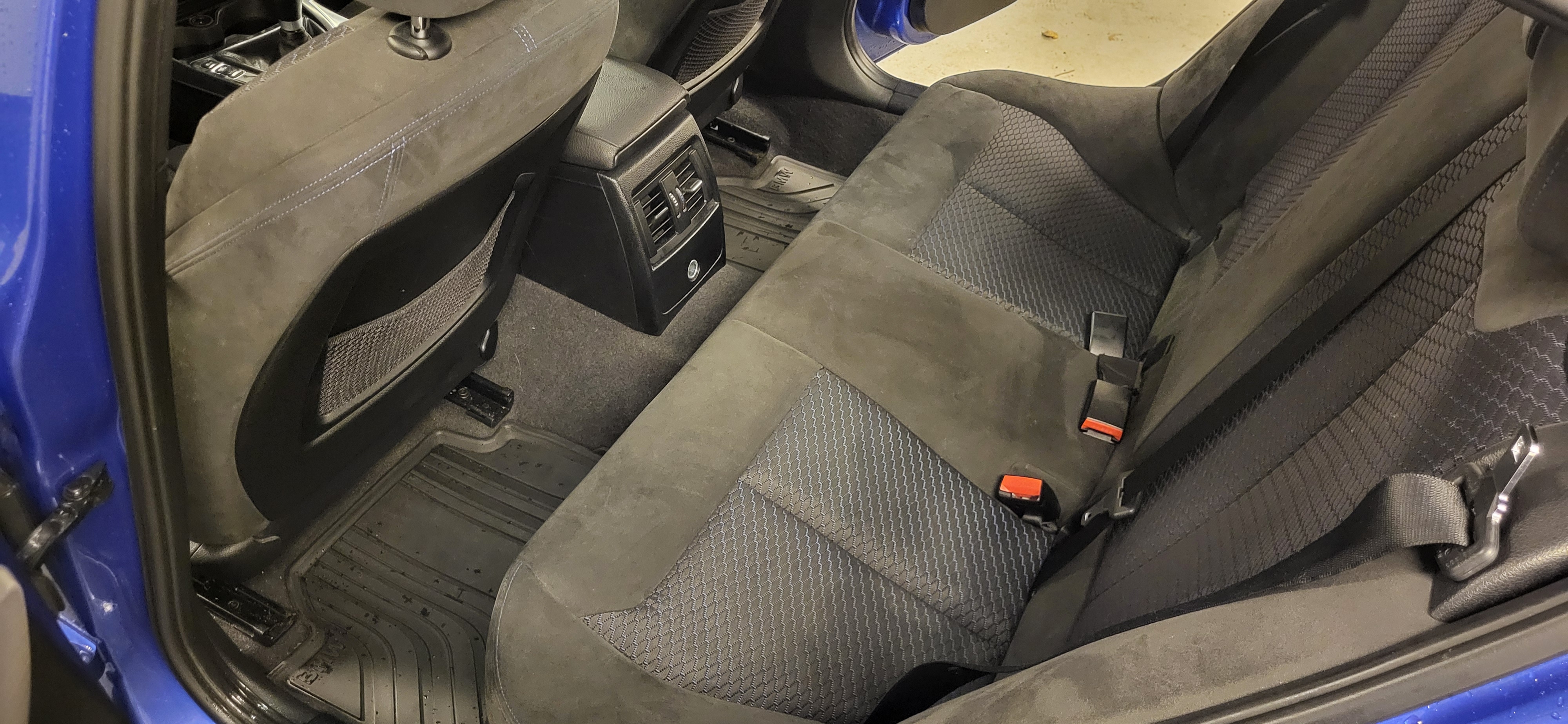 BMW 116d 2016, bild 5/9