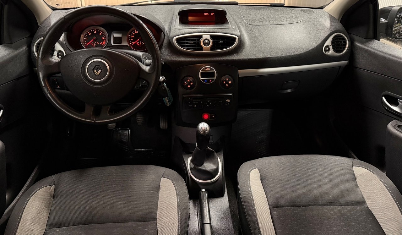 Renault Clio 2011, bild 7/10
