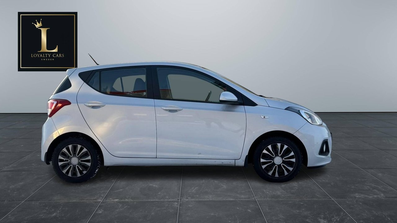 Hyundai i10 1.0 ComfortPlus nyservad 2015, bild 5/10