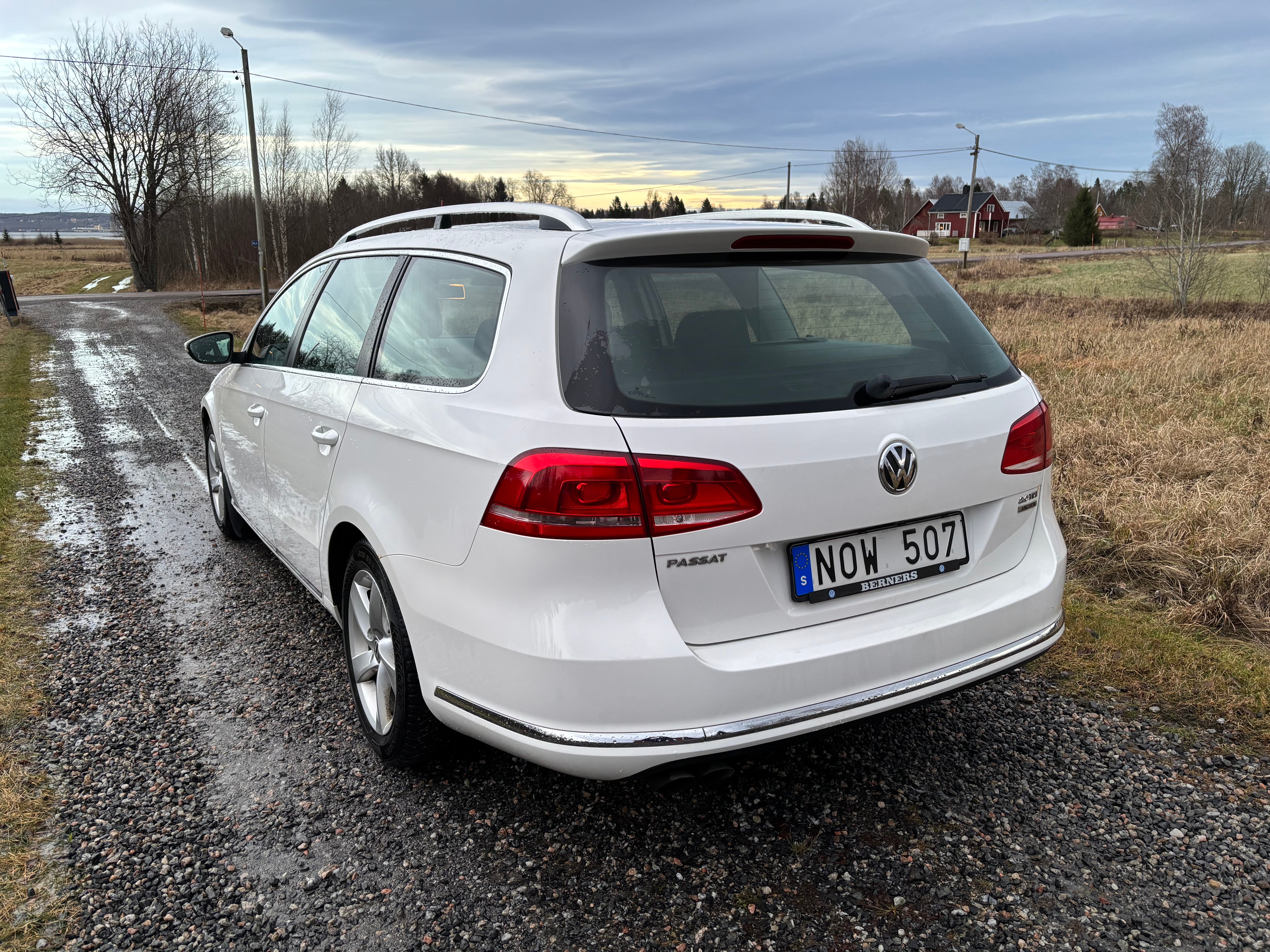 Volkswagen Passat 2013, bild 2/10