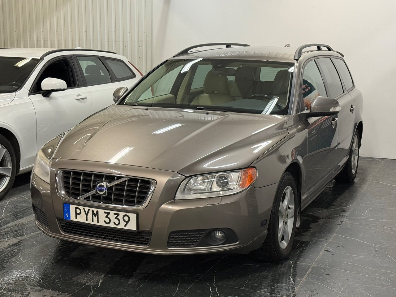 Volvo V70 2008, kuva 3/10