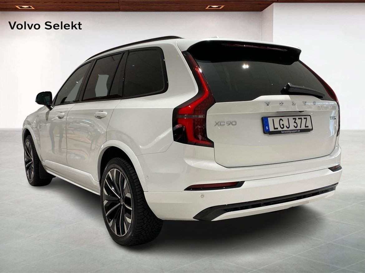Volvo XC90 T8 Ultra Dark 2026, bild 2/10