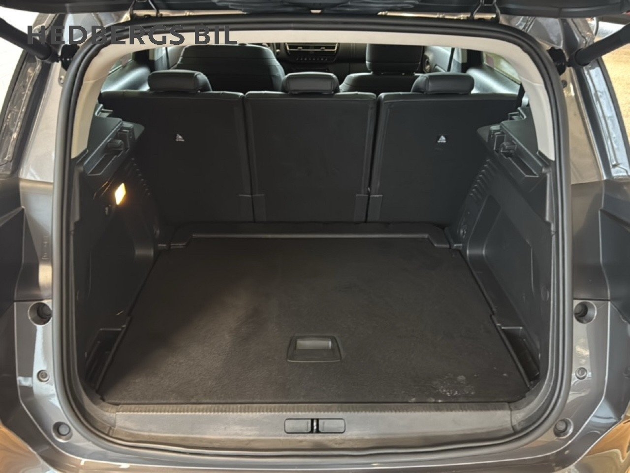 Citroen C5 Aircross 1.2 PureTech 131HK 2022, bild 6/10