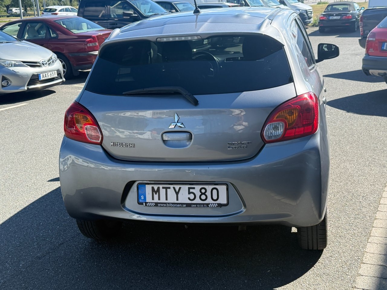 Mitsubishi Space Star 2015, bild 5/10