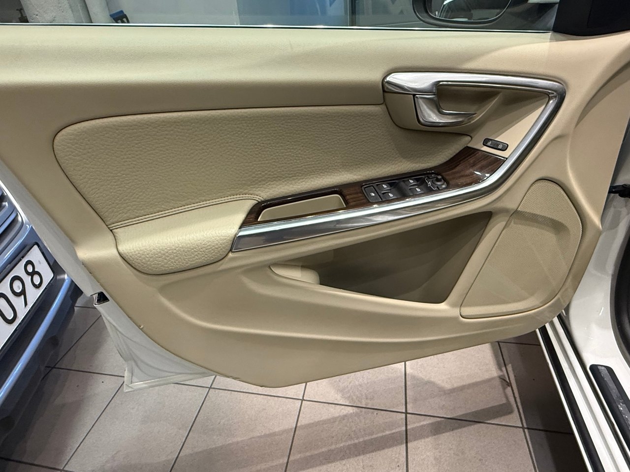Volvo V60 2012, bild 7/10