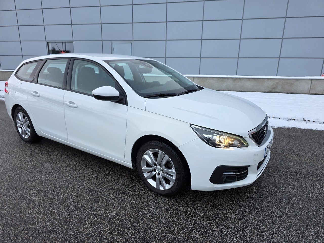 Peugeot 308 2018, bild 2/10