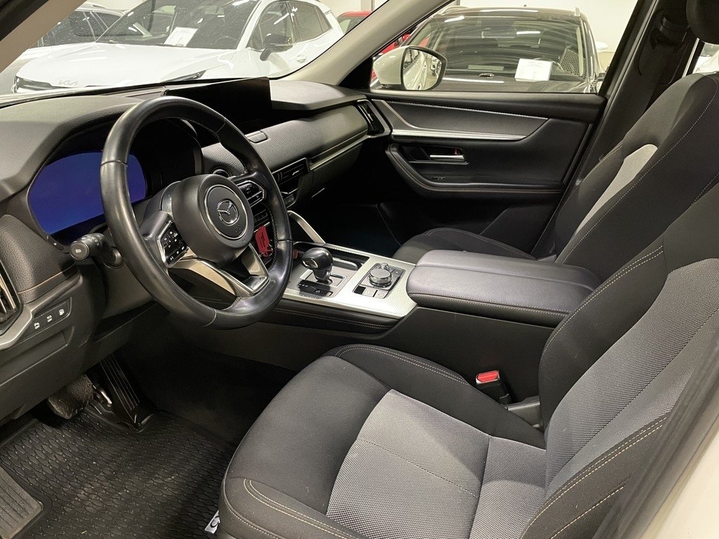 Mazda CX-60 PHEV Euro 6 2023, photo 4/13